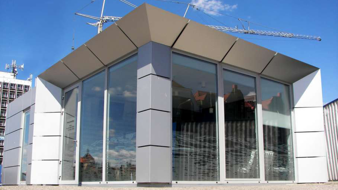Biuro sprzedaży mieszkań Waterlane Vitania LTD 50m2