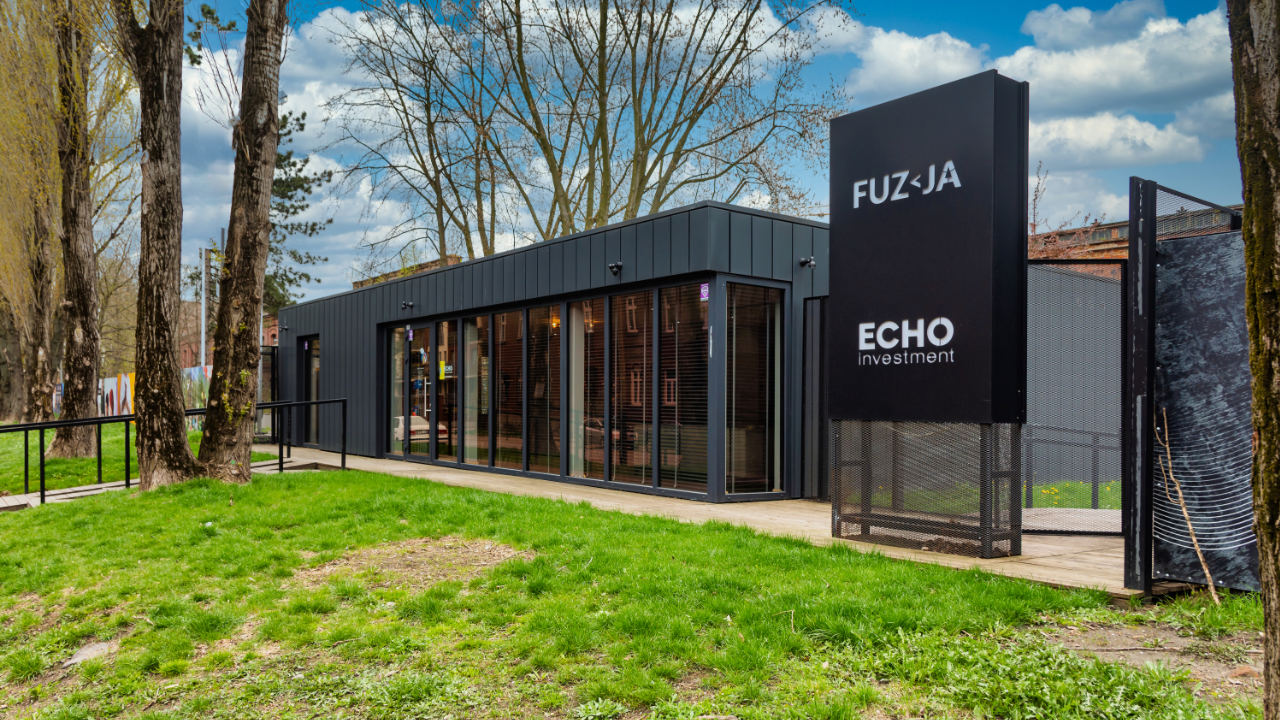 Biuro sprzedaży mieszkań, Fuzja 180m2