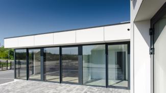 Bürocontainer, Büro der Firma Emeco 198 m2, Equitone-Fassaden – Ansicht 2