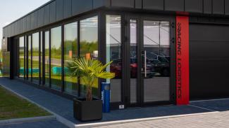 Kundencenter - Racing Logistic, gewerblicher Pavillon 108 m2 – 06