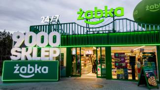 Verkaufscontainer, Żabka 9000, Raststätte Autobahn A2, 144 m2, 02